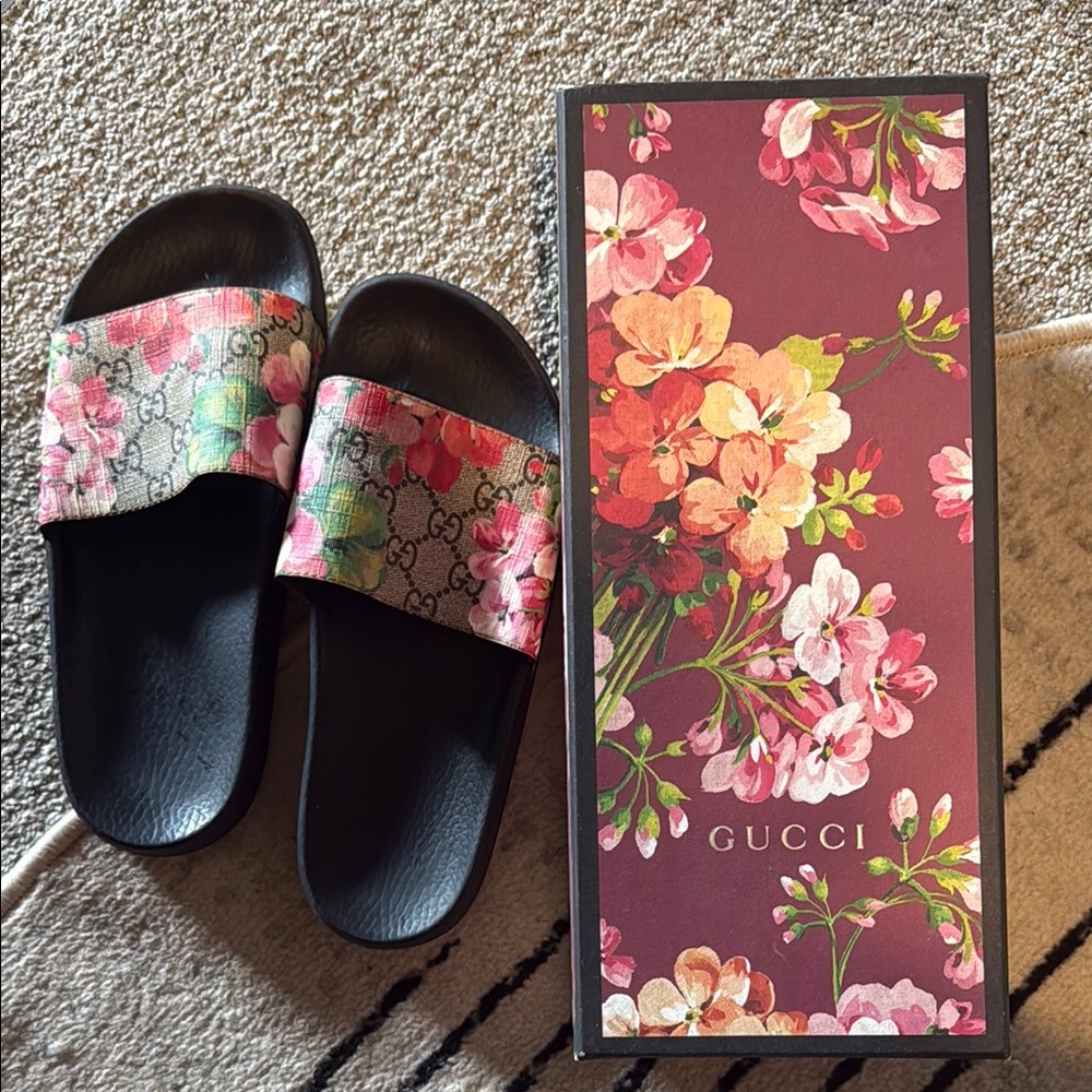 Gucci Black Floral Slides